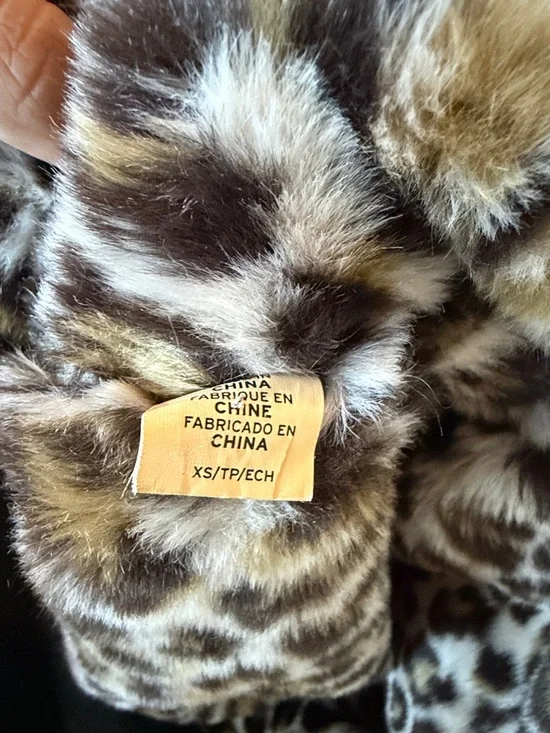 Levi's Blue Denim Jacket with Leopard Faux Fur Collar - Picture 5 of 5